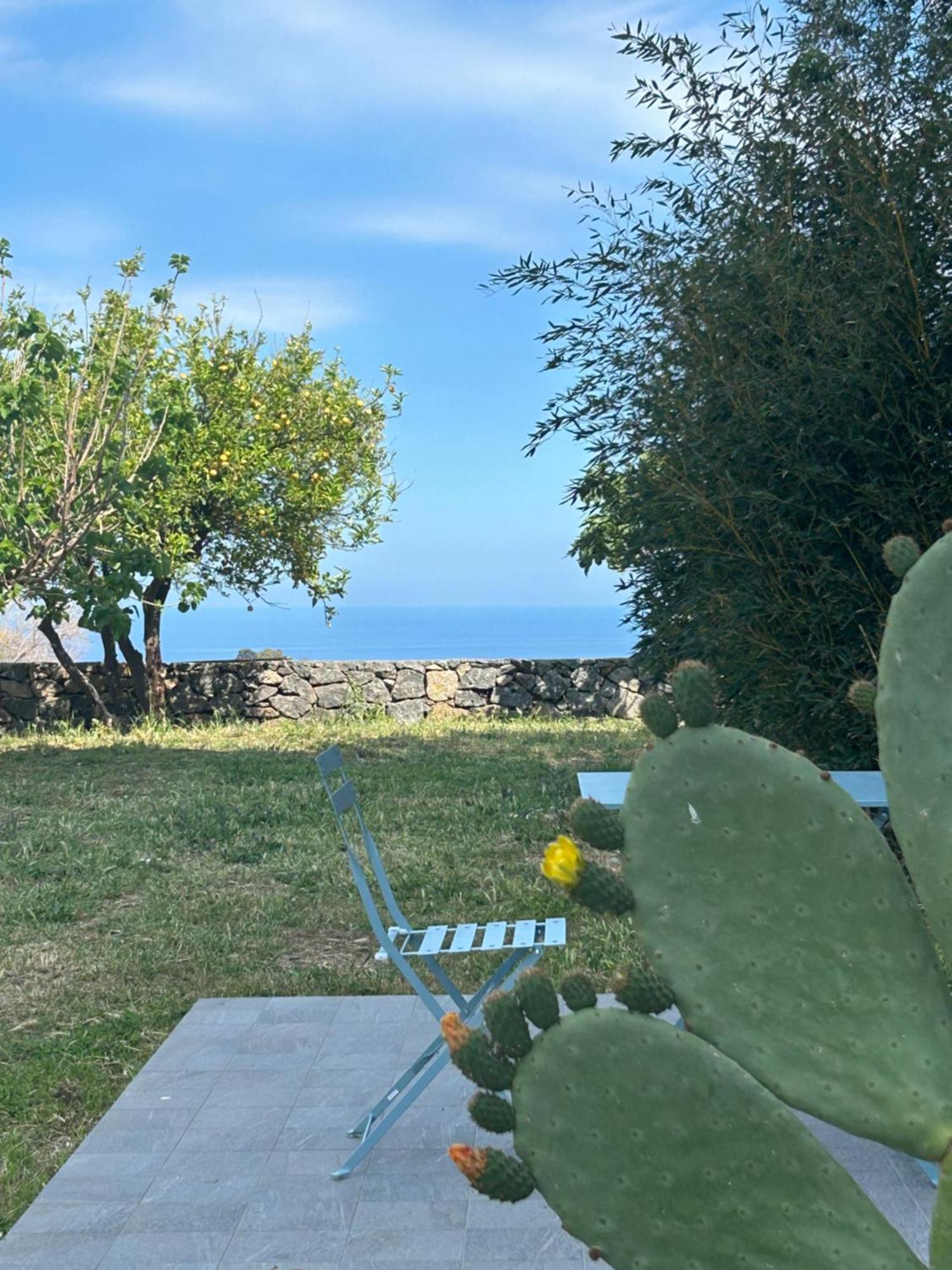 Vista Mare Etna Daire Acireale Dış mekan fotoğraf